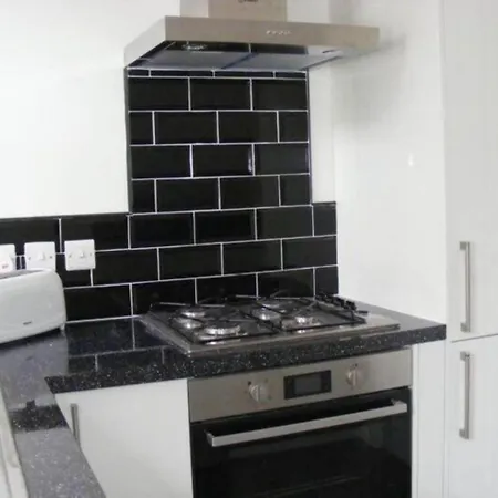 Apartmán Funky Easton Flat With Parking