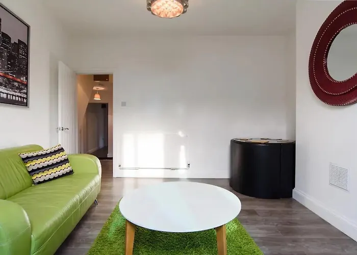 Apartman Funky Easton Flat With Parking